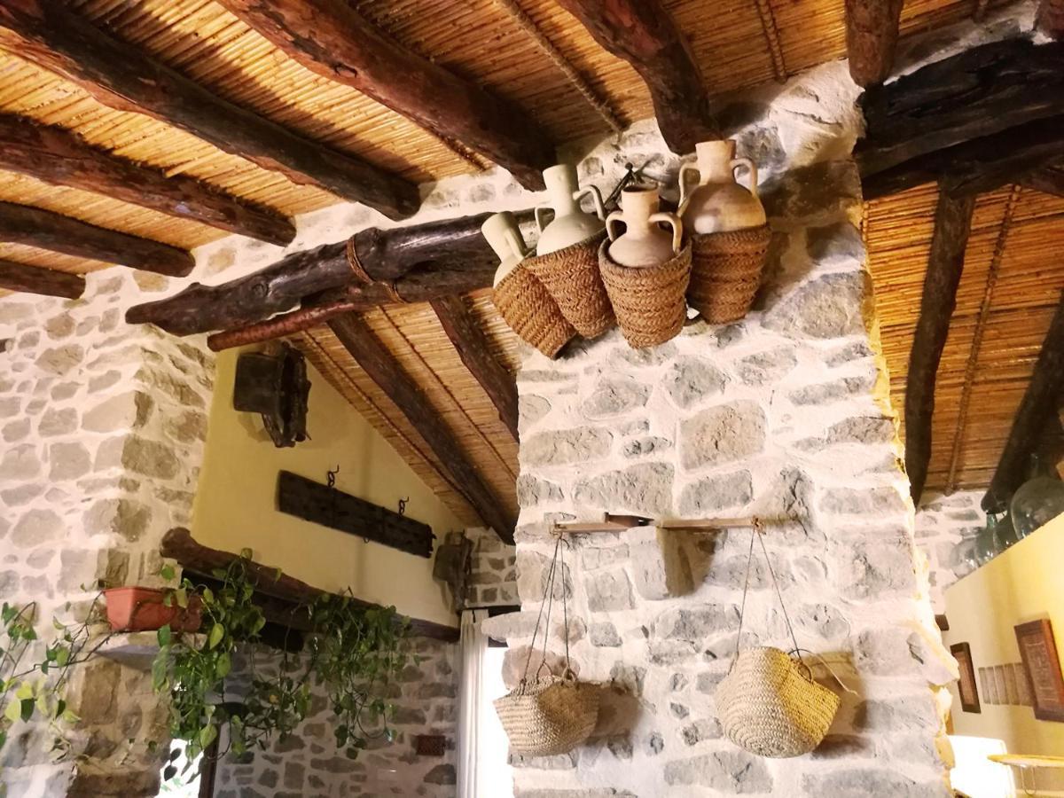 Buhardilla Rustica En La Vall De Gallinera Aparthotel Patró Kültér fotó